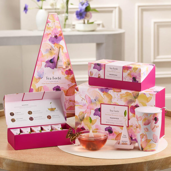 Tea Forte Warming Joy Holiday Herbal Tea Advent Calendar, Gift Set of 24 Pyramid Infuser Tea Bags with Numbered Calendar