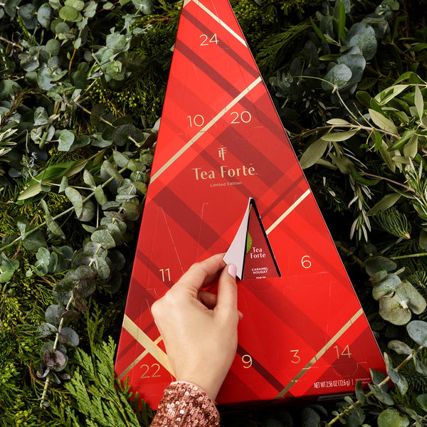 Tea Forte Warming Joy Holiday Herbal Tea Advent Calendar, Gift Set of 24 Pyramid Infuser Tea Bags with Numbered Calendar